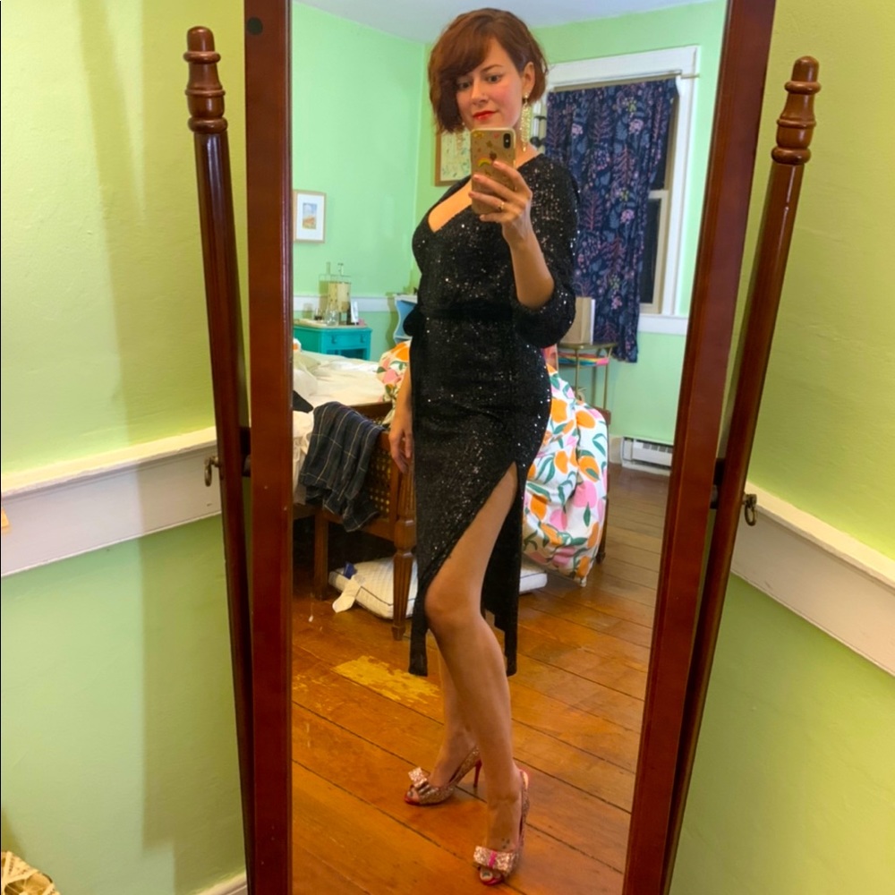 Betsey Johnson Black Sequin Long Sleeve Slit Skirt Cocktail Dress